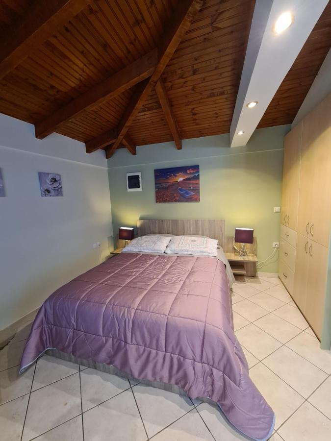 Semelia'S Guest House Spáta 外观 照片